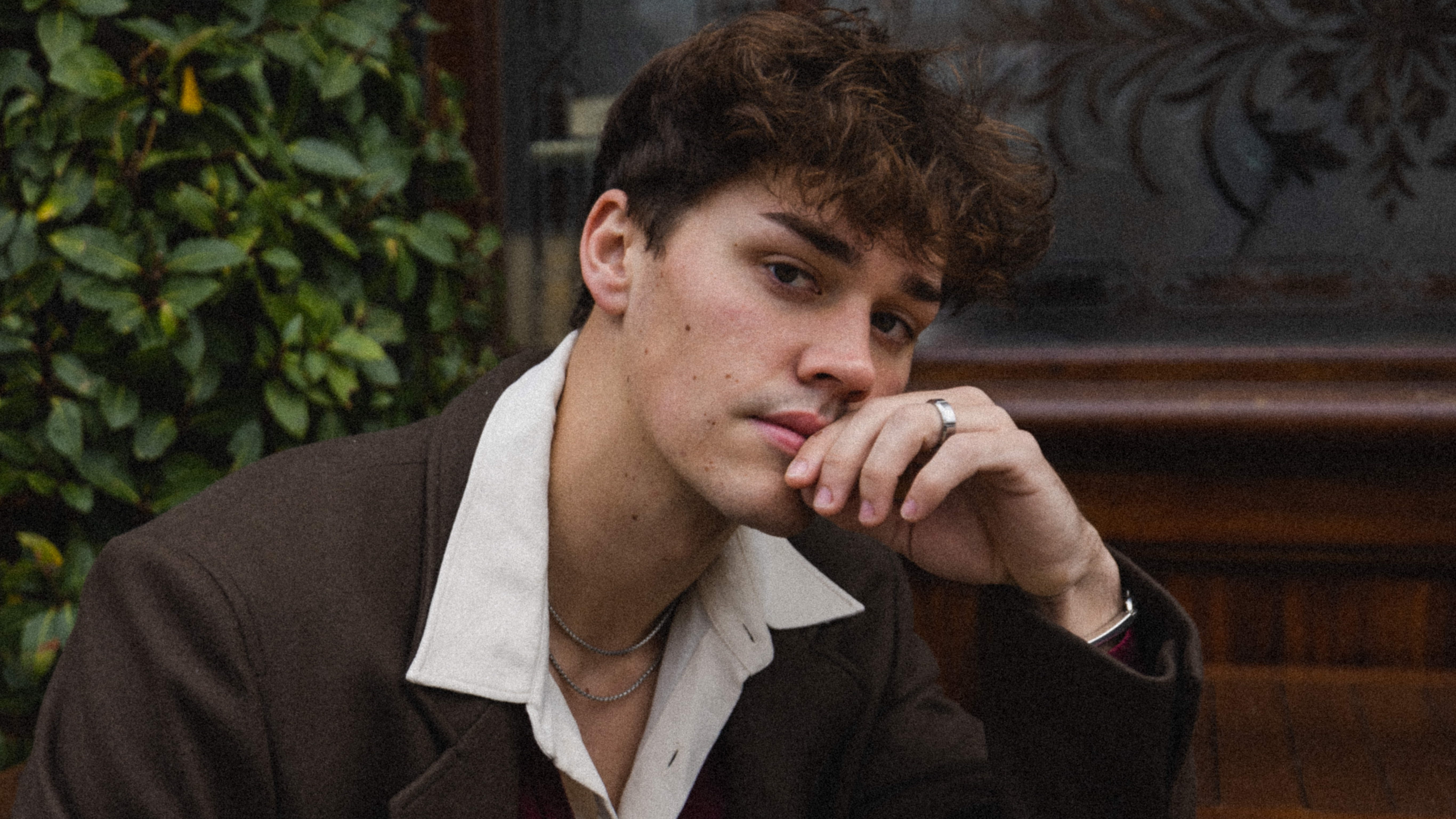 Noah Beck Official Merch: Wear Your Love for This Rising Star 4 - Popping Fidgets Noah Beck - Popping Fidgets